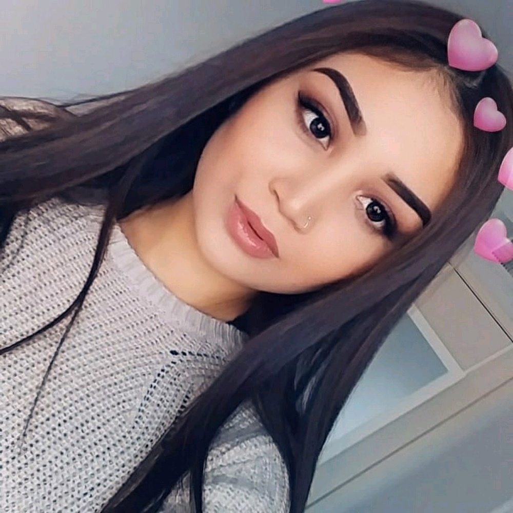 Meet your Posher, Alexa